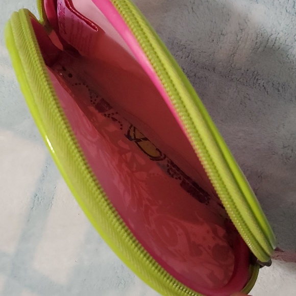 BARBIE PURSE 👛 - Picture 3 of 8